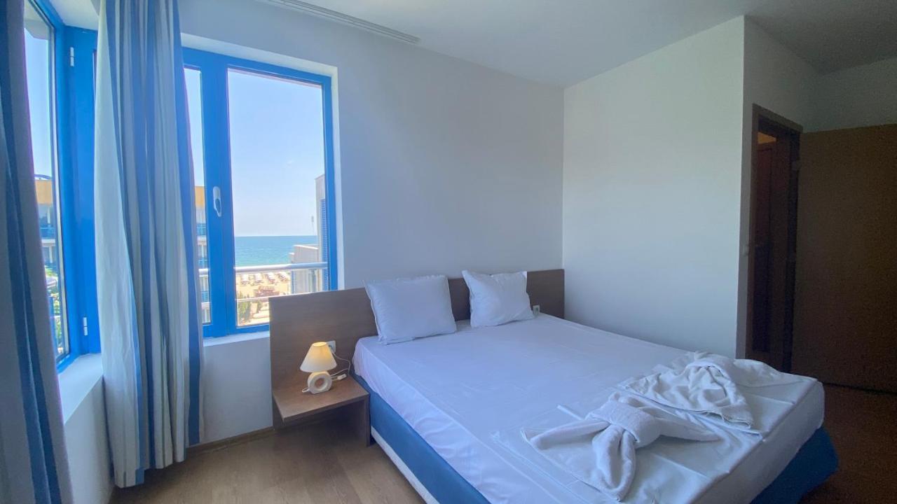 Bratanov Excelsior Apartment ซันนีบีช ภายนอก รูปภาพ